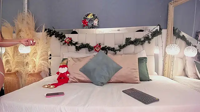 Snapshot of Celeste_Amber chatting on December 2025 08:10:02 PM Celeste Amber online show from December 2025 08:10:02 PM