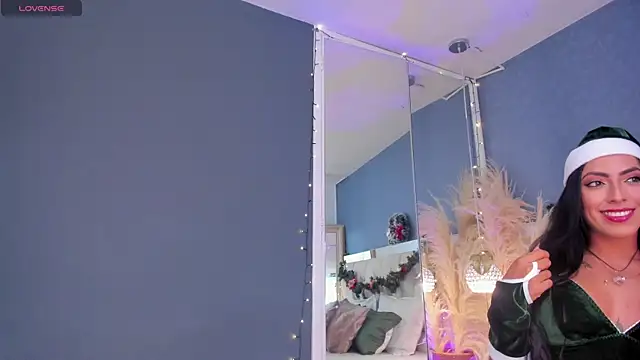 Snapshot of Celeste_Amber chatting on December 2025 08:10:01 PM Celeste Amber online show from December 2025 08:10:01 PM