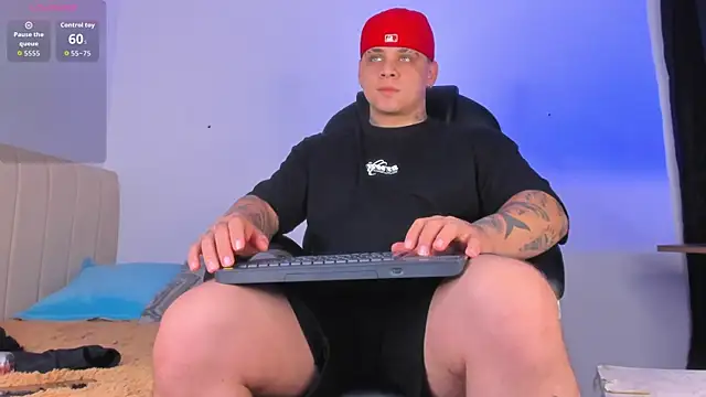 denis munera online show from October 2025 05:52:02 AM