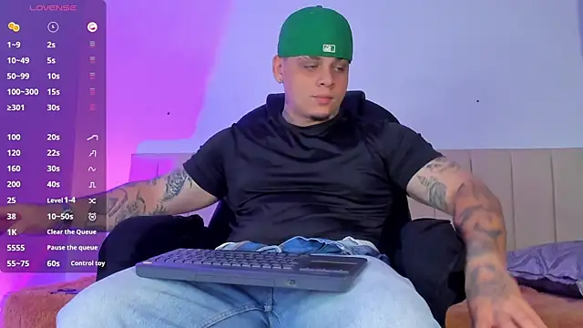 denis munera online show from September 2025 10:33:02 AM