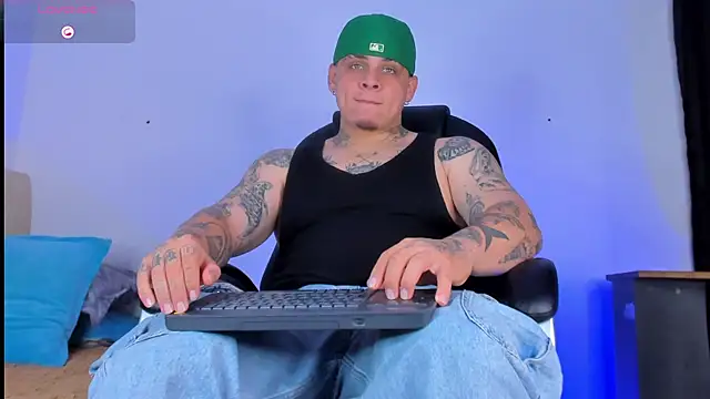 denis munera online show from October 2025 02:40:01 PM