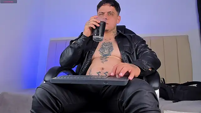 denis munera online show from March 2026 02:53:01 PM