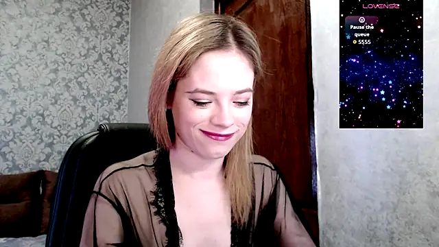 Snapshot of Kate__Loves chatting on May 2026 07:06:02 PM Kate Loves online show from May 2026 07:06:02 PM