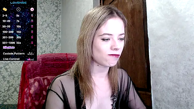 Kate  Loves online show from November 2025 06:55:02 PM