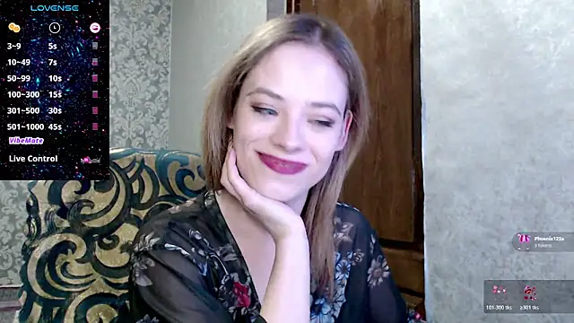 Kate  Loves online show from November 2025 07:30:02 PM