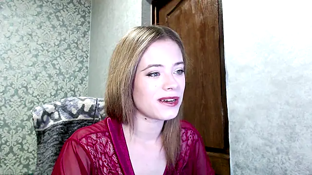 Snapshot of Kate__Loves chatting on October 2025 05:45:01 PM Kate Loves online show from October 2025 05:45:01 PM