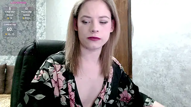 Kate  Loves online show from February 2026 08:20:02 PM