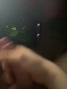 jstntz online show from April 2026 10:32:01 PM