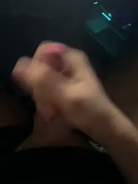 jstntz online show from October 2025 12:22:02 AM