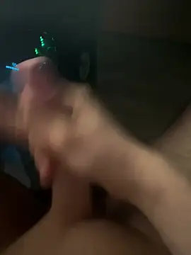 jstntz online show from April 2026 09:01:02 PM