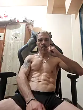 Pollon41x online show from May 2026 11:33:02 AM