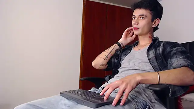 jaico santos online show from October 2025 10:52:02 PM