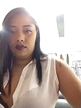 Snapshot of Ebony-Goddess19 chatting on November 2025 03:45:02 PM Ebony-Goddess19 online show from November 2025 03:45:02 PM