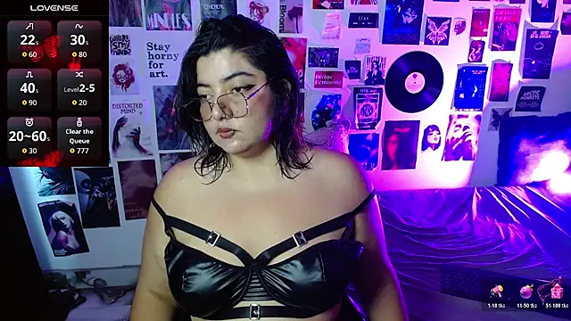 Roxy f w online show from April 2026 02:40:01 PM