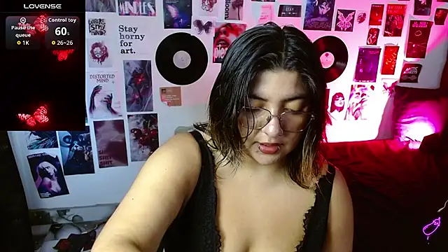 Roxy f w online show from April 2026 12:01:02 PM