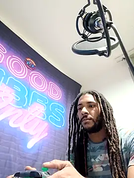 Mikaaa97 online show from February 2026 02:12:01 AM