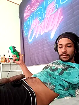 Mikaaa97 online show from February 2026 12:02:02 PM