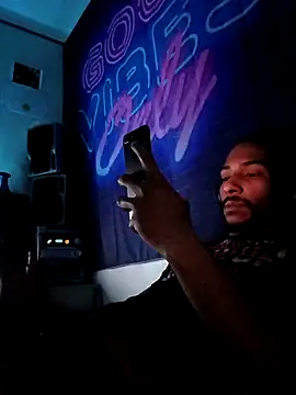 Mikaaa97 online show from April 2026 12:04:01 AM