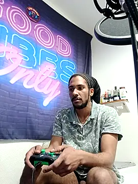 Mikaaa97 online show from April 2026 11:50:02 PM