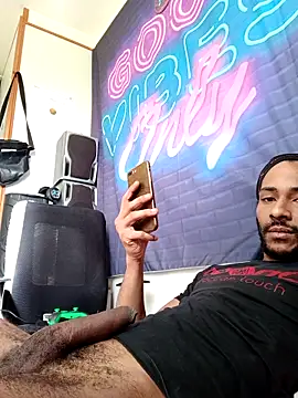 Mikaaa97 online show from February 2026 12:35:01 PM