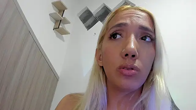 Isa klein online show from February 2026 02:40:02 AM