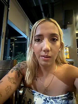 Isa klein online show from September 2025 01:44:01 AM