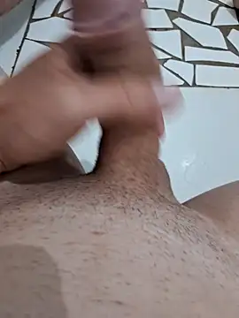 rafaelsouzzaa online show from March 2026 12:12:02 AM