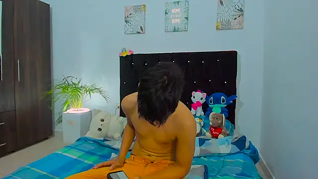 Zacktorres  online show from September 2025 11:11:02 PM