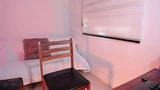 SarahCastillo  online show from March 2026 03:53:02 PM