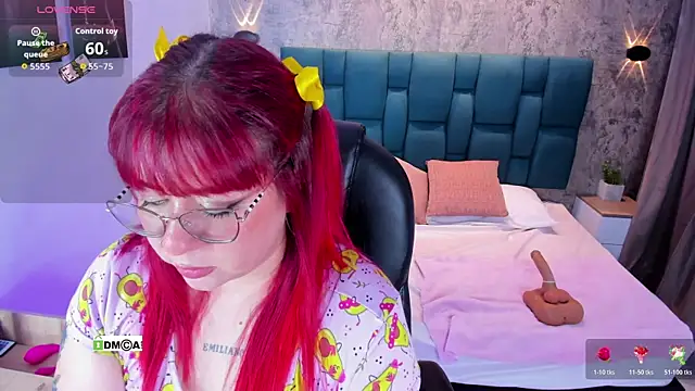 Snapshot of Bellavelvet_1 chatting on December 2025 04:57:02 AM Bellavelvet 1 online show from December 2025 04:57:02 AM