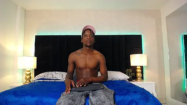 SkylerBigxxx online show from May 2026 04:27:02 AM