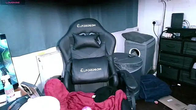 jchouse06 online show from September 2025 01:01:02 AM