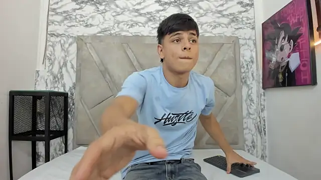 Logan Jhonson online show from November 2025 02:15:02 AM