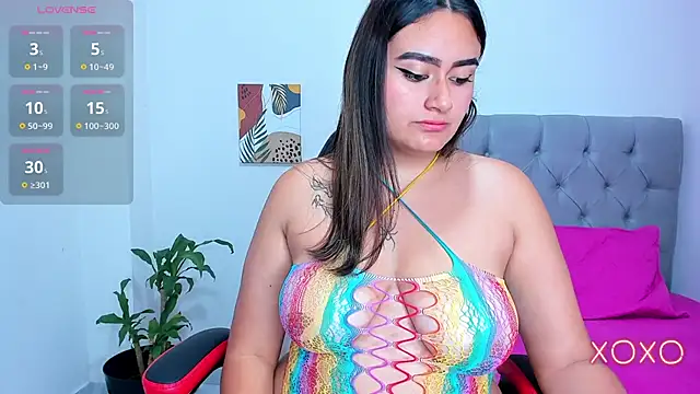 mia hajar333 online show from November 2025 08:13:01 PM