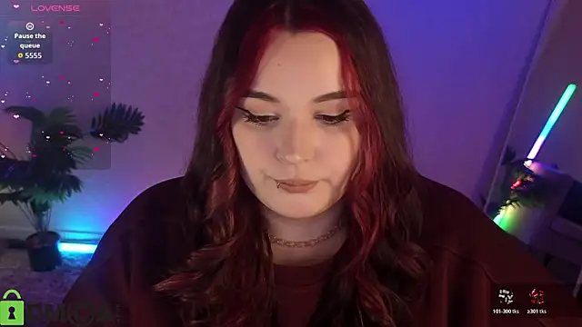 Mia R0ss online show from April 2026 01:07:02 AM