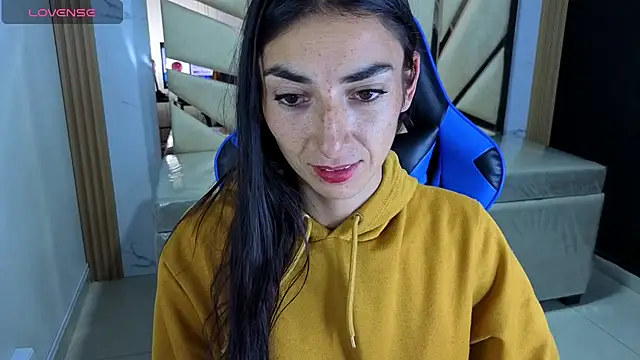 Maily a  online show from February 2026 02:56:01 AM