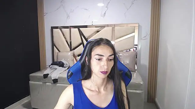 Maily a  online show from November 2025 02:59:01 AM