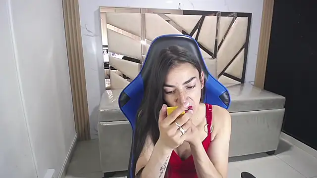 Maily a  online show from November 2025 02:59:02 AM