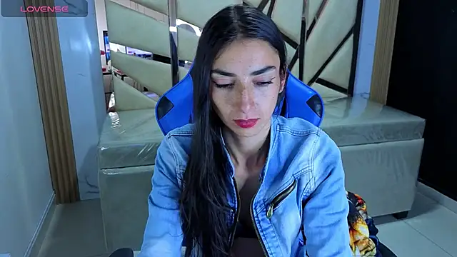 Maily a  online show from February 2026 03:09:02 AM