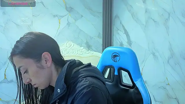 Maily a  online show from March 2026 03:12:01 AM