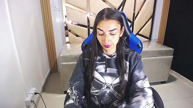 Maily a  online show from January 2026 02:49:02 AM