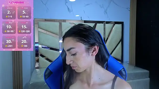 Maily a  online show from February 2026 02:41:01 AM