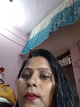 Jasmine Januja online show from June 2026 01:40:02 AM