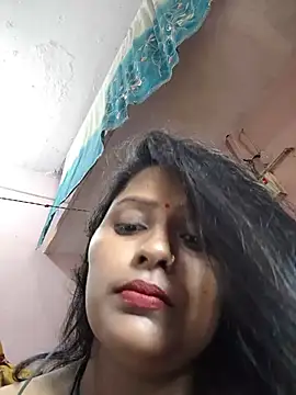 Jasmine Januja online show from June 2026 02:39:02 AM
