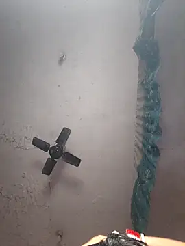 Jasmine Januja online show from November 2025 01:59:02 AM