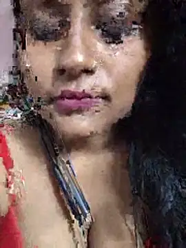 Jasmine Januja online show from May 2026 02:12:02 AM