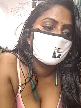 Jasmine Januja online show from November 2025 09:03:02 AM