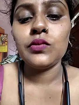 Jasmine Januja online show from May 2026 05:49:02 AM
