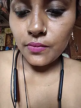 Jasmine Januja online show from May 2026 04:29:02 AM