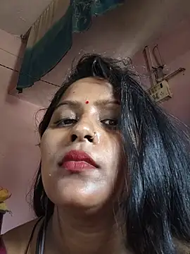 Jasmine Januja online show from June 2026 02:39:02 AM